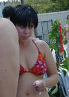 girl with sun cream